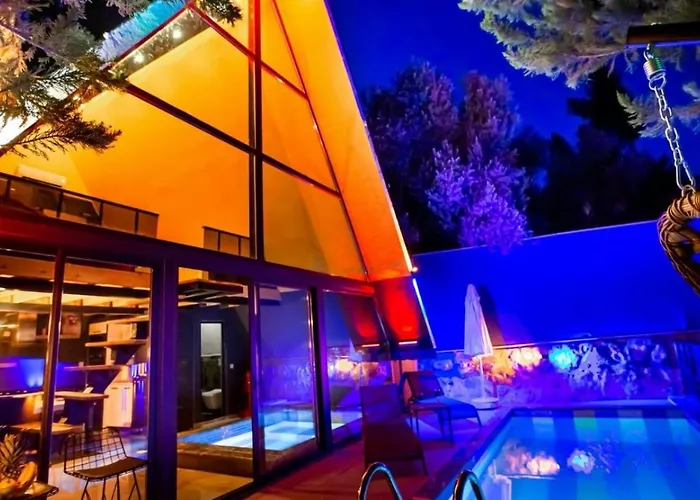 İslamlar 1 Bedroom Secluded With Private Pool Hot Tub