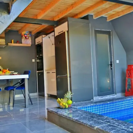 Villa İslamlar 1 Bedroom Secluded With Private Pool Hot Tub