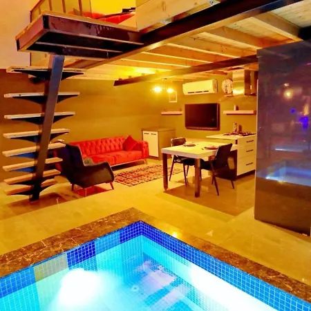 İslamlar 1 Bedroom Secluded With Private Pool Hot Tub كالكان